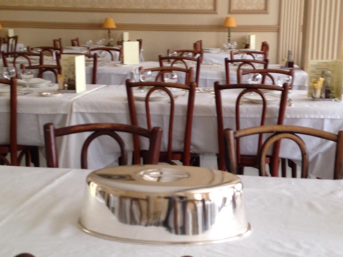 Hotel De L'Europe Lourdes Extérieur photo