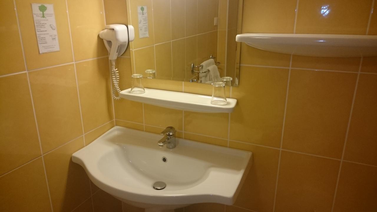 Hotel De L'Europe Lourdes Extérieur photo